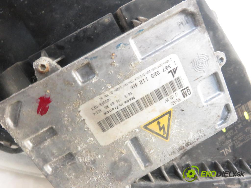 OPEL ZAFIRA B (A05) MINIVAN 2006 77,00 1.6 105 - Z 16 XEP 1598,00 Svetlo LP 13252470