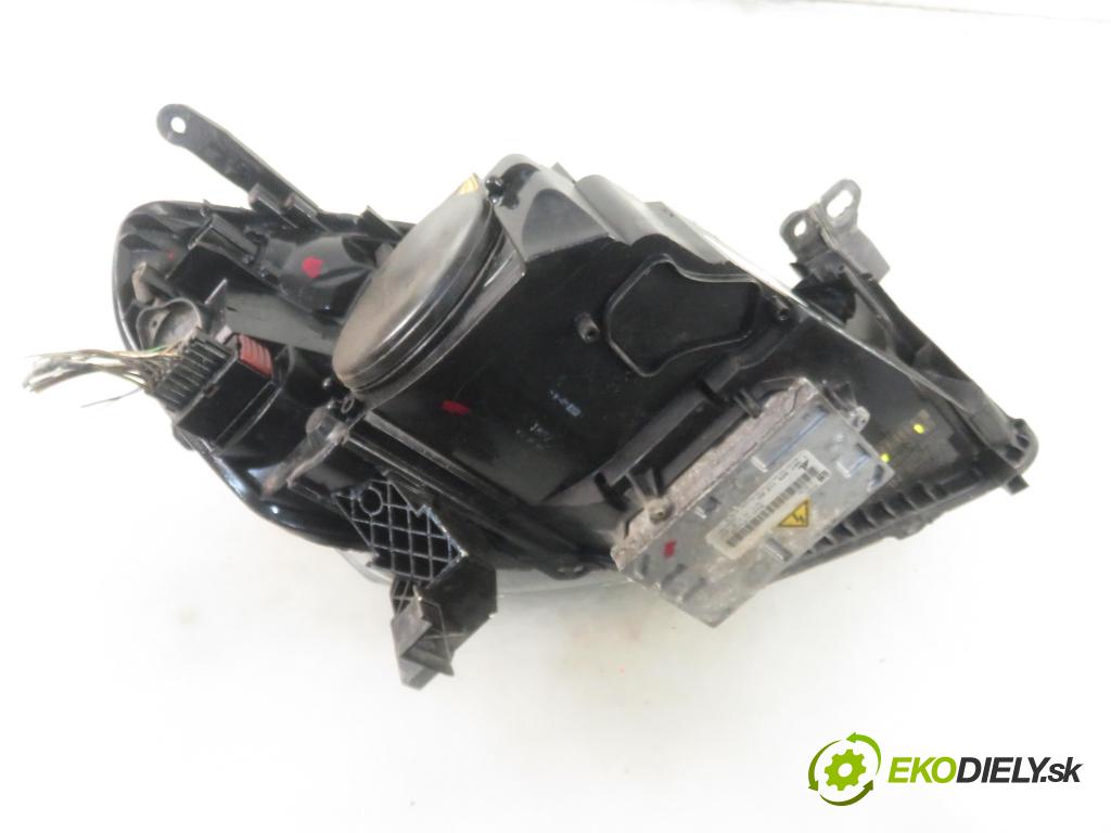 OPEL ZAFIRA B (A05) MINIVAN 2006 77,00 1.6 105 - Z 16 XEP 1598,00 Svetlo LP 13252470