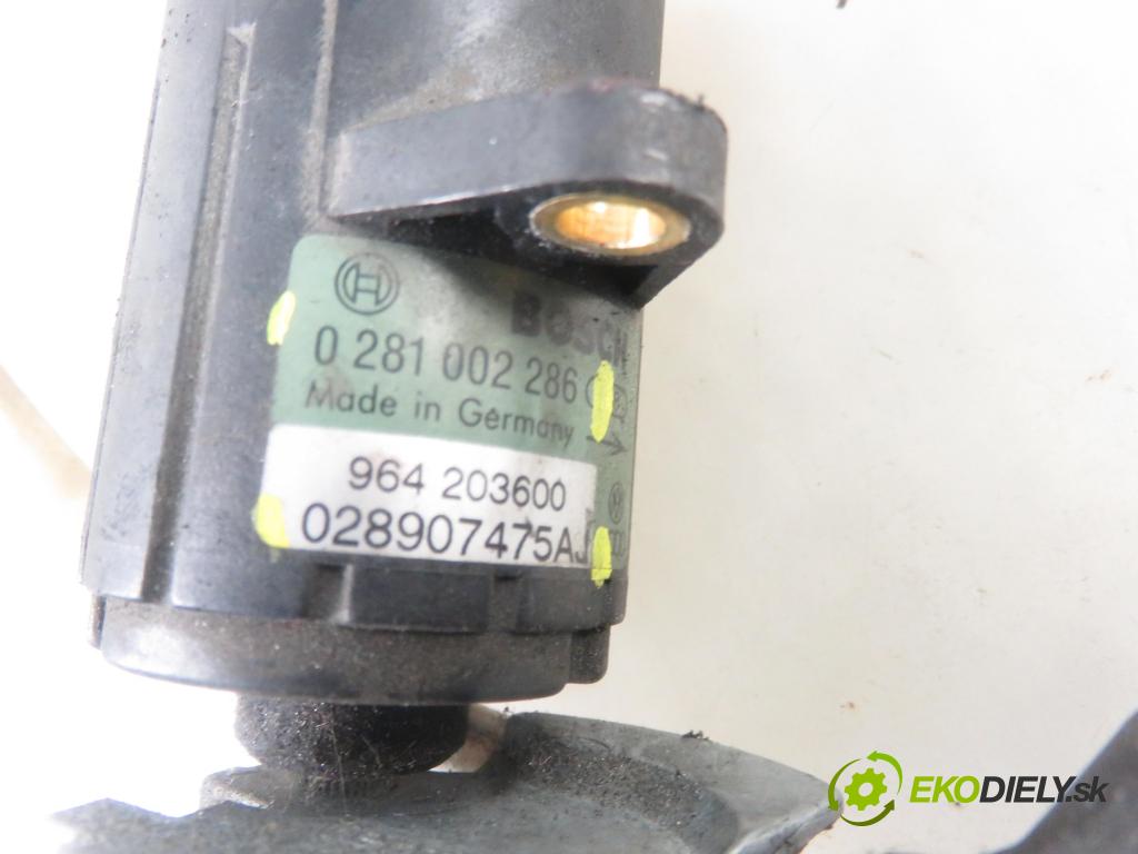 AUDI A4 (8D2, B5) SEDAN 1999 81,00 1.9 TDI 110 - AFN 1896,00 Potenciometer plynu 0281002286 ; 028907475AJ (Pedále)