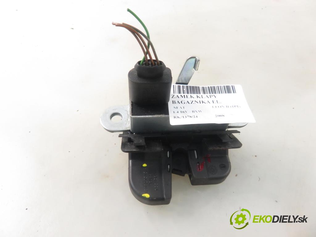 SEAT LEON (1P1) HB 2008 63,00 1.4 16V - BXW 1390,00 zámok dveří kufr EL. 1P0827505A