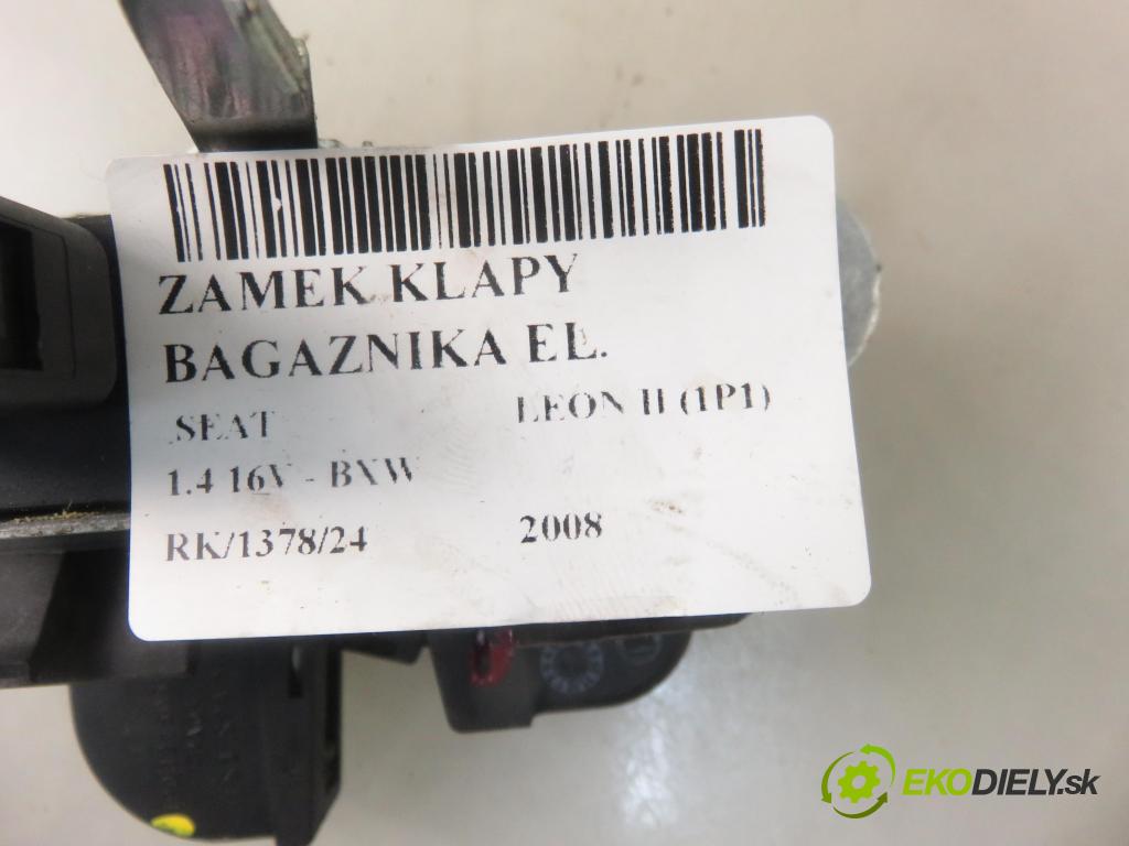 SEAT LEON (1P1) HB 2008 63,00 1.4 16V - BXW 1390,00 zámok dveří kufr EL. 1P0827505A