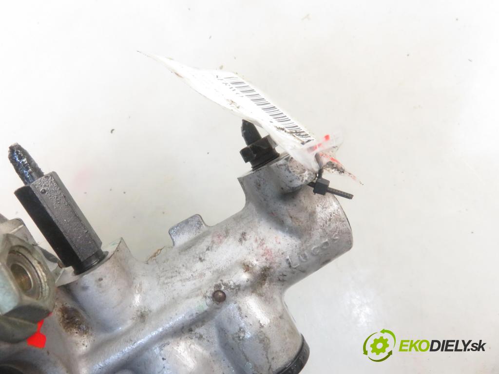 AUDI A4 (8D2, B5) SEDAN 1999 81,00 1.9 TDI 110 - AFN 1896,00 Posilovač 4B3612105 (Servočerpadlá, pumpy riadenia)