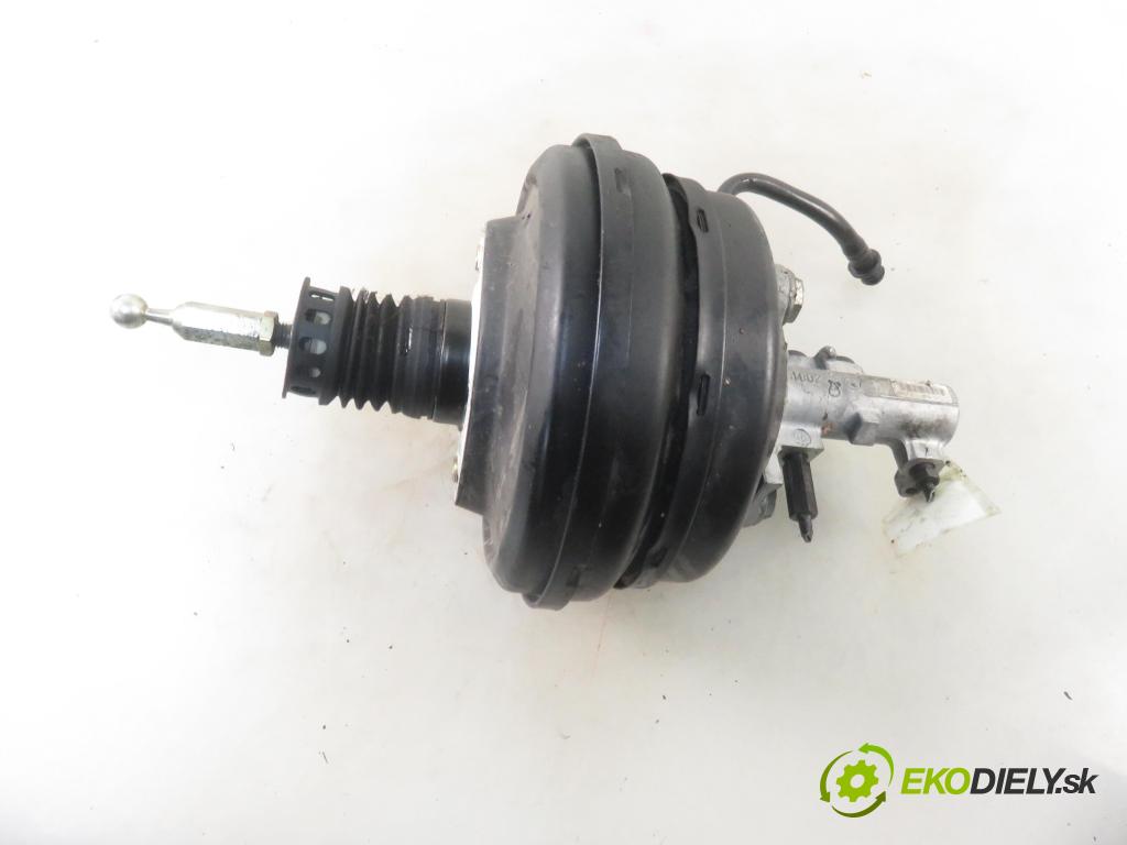 AUDI A4 (8D2, B5) SEDAN 1999 81,00 1.9 TDI 110 - AFN 1896,00 Posilovač 4B3612105 (Servočerpadlá, pumpy riadenia)