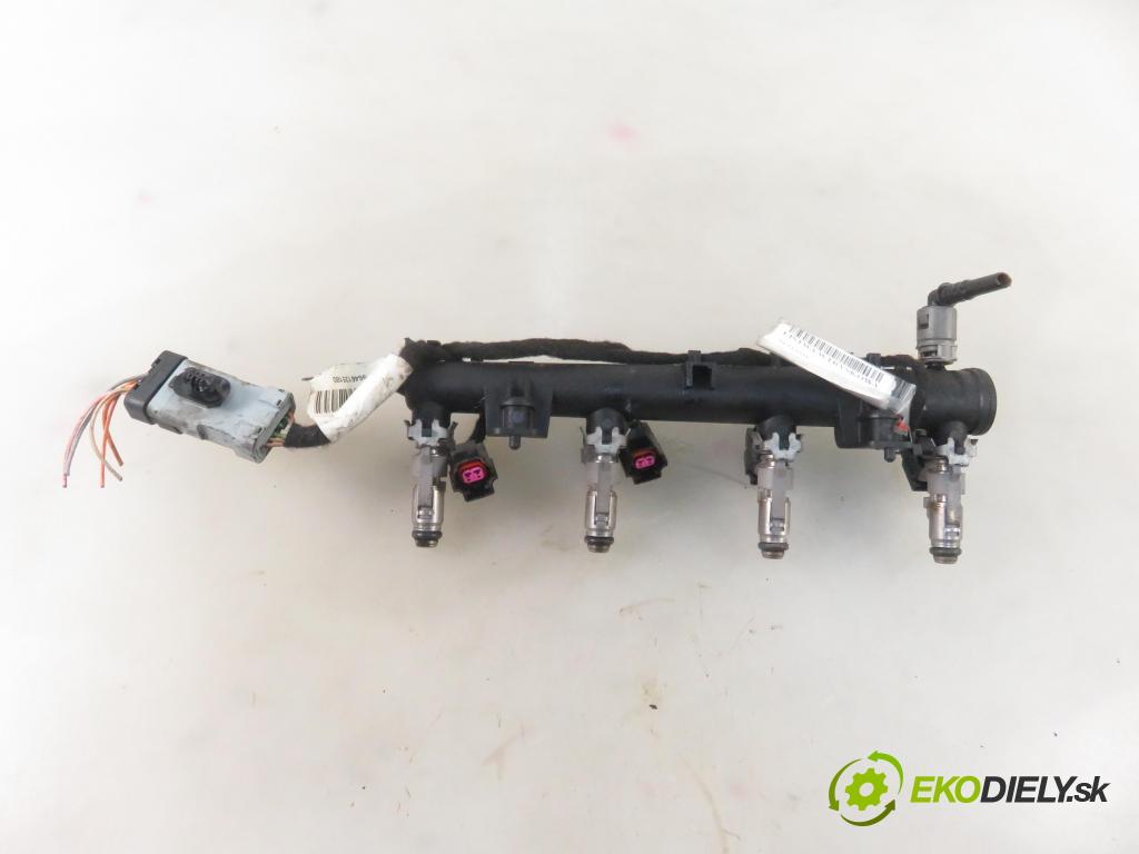 PEUGEOT 207 (WA_, WC_) HB 2006 65,00 1.4 16V - KFU (ET3J4) 1360,00 Lišta vstrekovacia 9652451580 ; IPM012 (Vstrekovacie lišty)