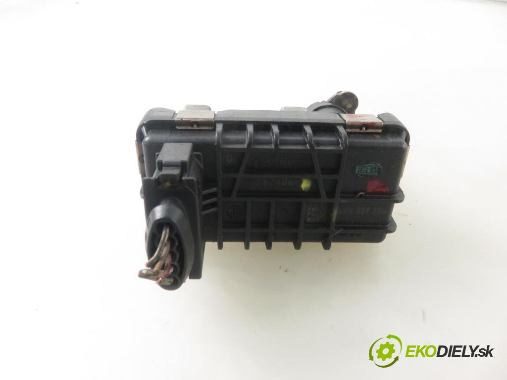 FORD FOCUS II (DA_, HCP) HB 2008 85,00 1.8 TDCi 115 - KKDA 1753,00 nastavovač turba 6NW009206752406 (Ostatní)