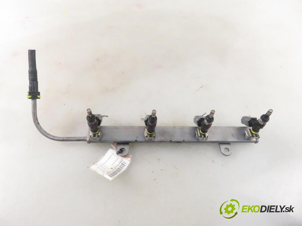 MITSUBISHI OUTLANDER III (GG_W, GF_W, ZJ) SUV 2014 60,00 2.0 Hybrid 4WD (GG2W) - Y61 0,00 Lišta vstrekovacia 1465A412 ; EAT328 (Vstrekovacie lišty)