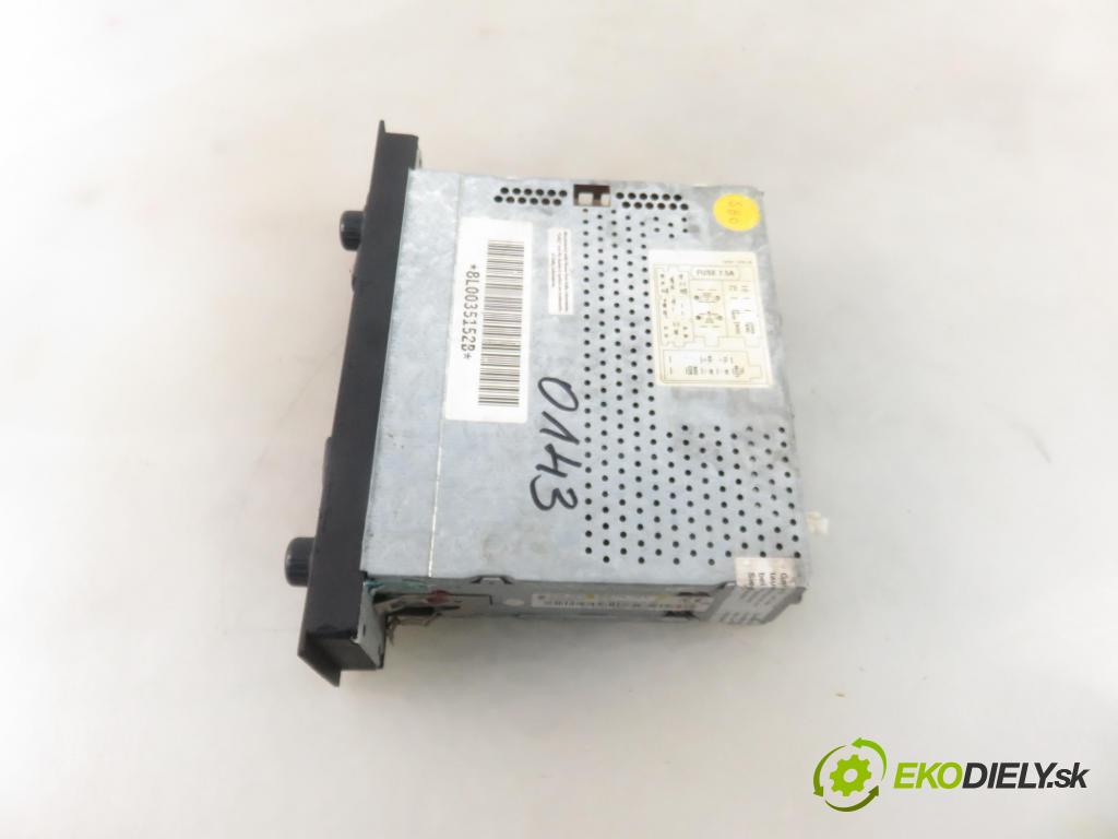 AUDI A3 (8L1) HB 2001 96,00 1.9 TDI PD 130 - ASZ 1896,00 RADIO Modul 8L0035152B