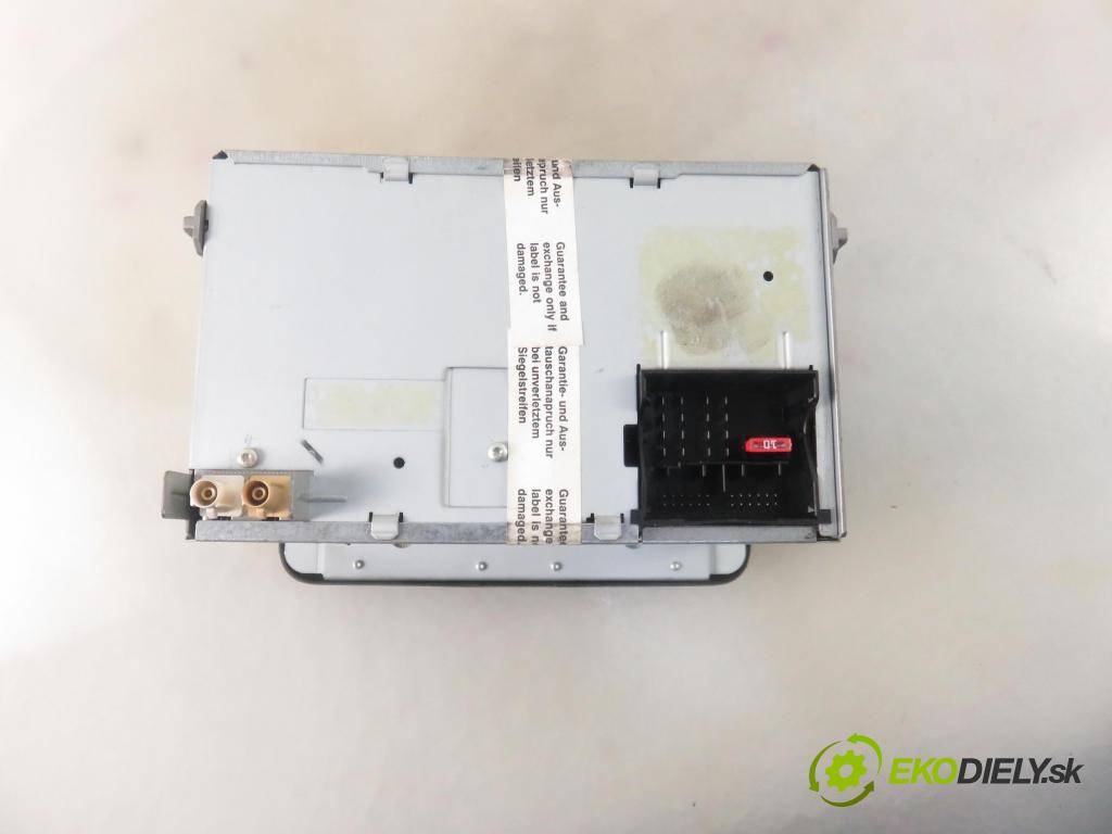 VW GOLF PLUS (5M1, 521) HB 2005 75,00 1.6 - BSF 1595,00 RADIO CD