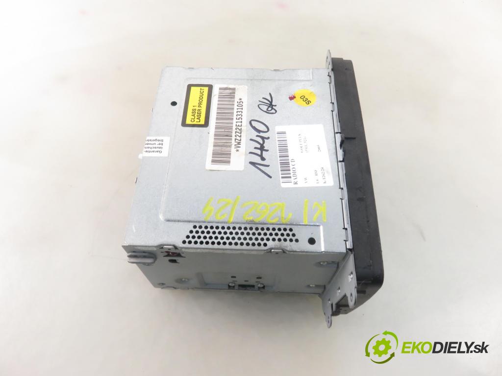 VW GOLF PLUS (5M1, 521) HB 2005 75,00 1.6 - BSF 1595,00 RADIO CD