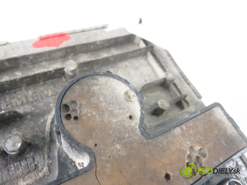 CITROEN C2 (JM_) HB 2001 50,00 1.4 - KFV (TU3JP) 1360,00 řídící jednotka převodovky S120215301D ; HW9640922780