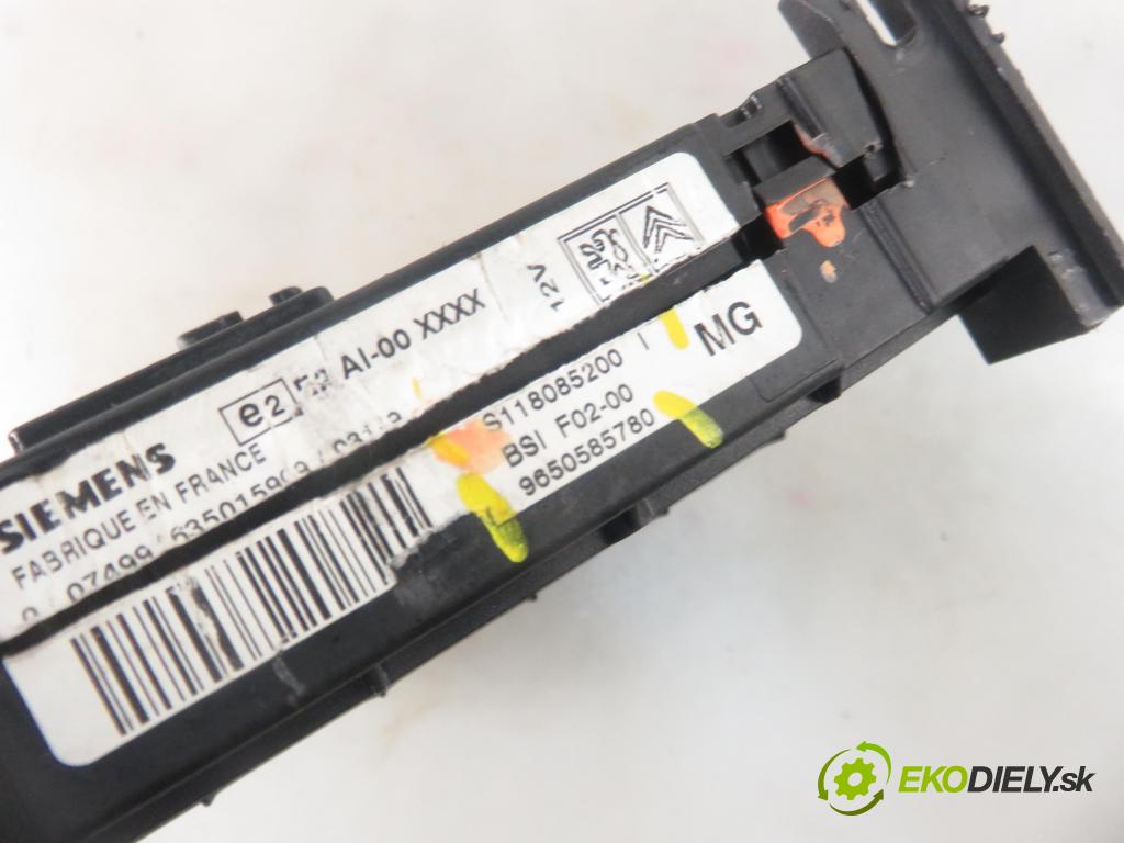 CITROEN C2 (JM_) HB 2001 50,00 1.4 - KFV (TU3JP) 1360,00 MODUL BSI 9650585780 ; S118085200I