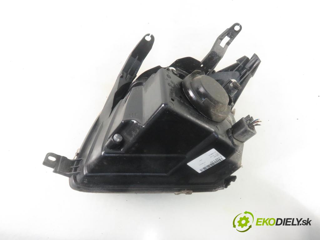 FORD FUSION (JU_) HB 2003 59,00 1.4 - FXJB 1388,00 Svetlo PP