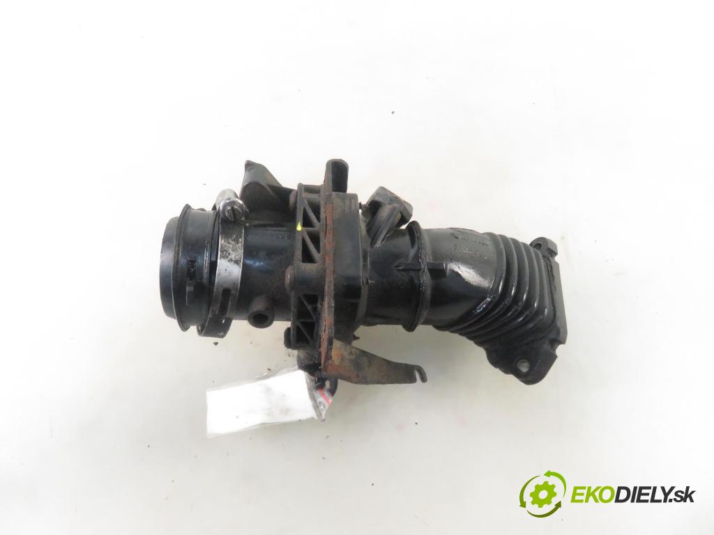 FORD FOCUS II (DA_, HCP) HB 2005 80,00 1.6 TDCi 109 - G8DA 1560,00 Škrtiaca klapka 25344296 ; 9643836980 ; 9639027480 (Škrtiace klapky)