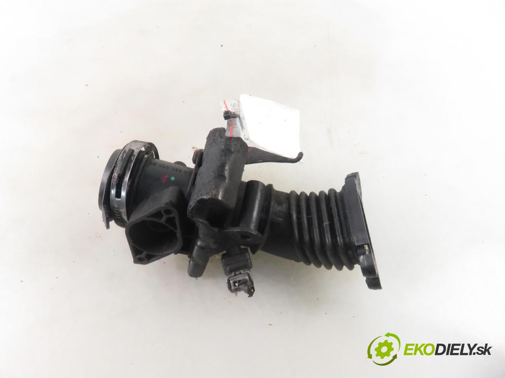 FORD FOCUS II (DA_, HCP) HB 2005 80,00 1.6 TDCi 109 - G8DA 1560,00 Škrtiaca klapka 25344296 ; 9643836980 ; 9639027480 (Škrtiace klapky)
