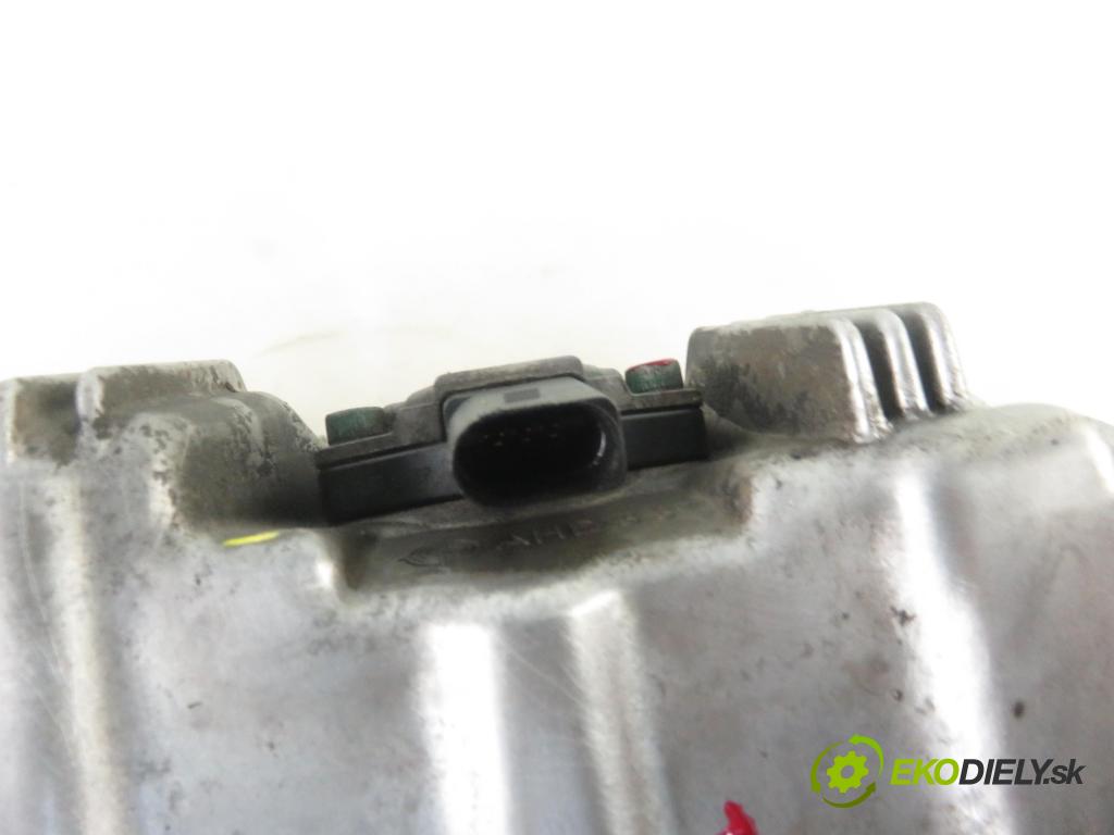 SKODA OCTAVIA II (1Z3) LIFTBACK 2006 75,00 1.6 - BSE 1595,00 Vaňa olejová 06A103603AJ (Olejové vane)