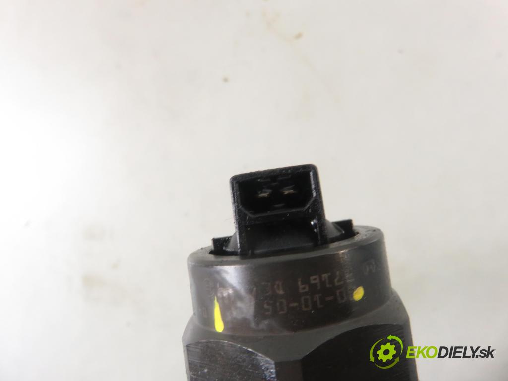 VW SHARAN (7M8, 7M9, 7M6) MINIVAN 2001 85,00 1.9 TDI PD 115 - AUY 1896,00 Vstrekovač 038130073AC ; 0414720029 (Vstrekovače)