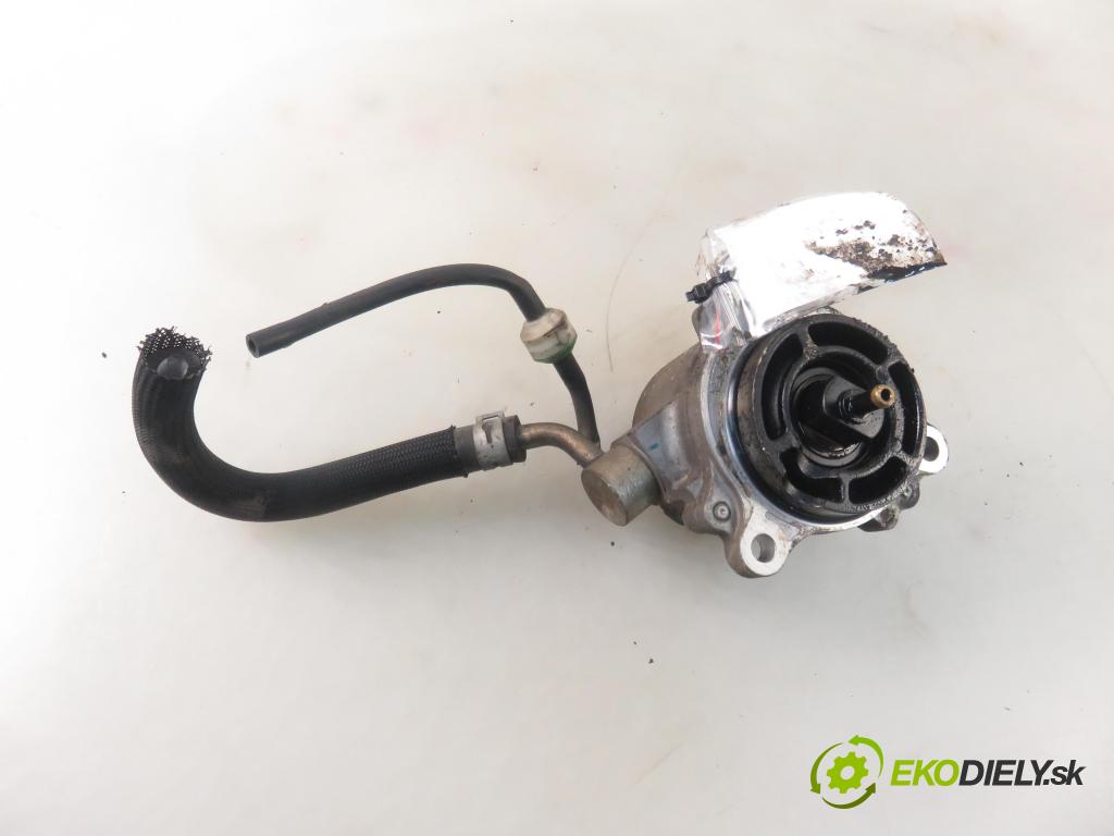 MAZDA 5 (CR19) MINIVAN 2006 81,00 2.0 MZR-CD 110 - RF7J 1998,00 Pumpa vákuová RF7J18G00 ; X2T58173