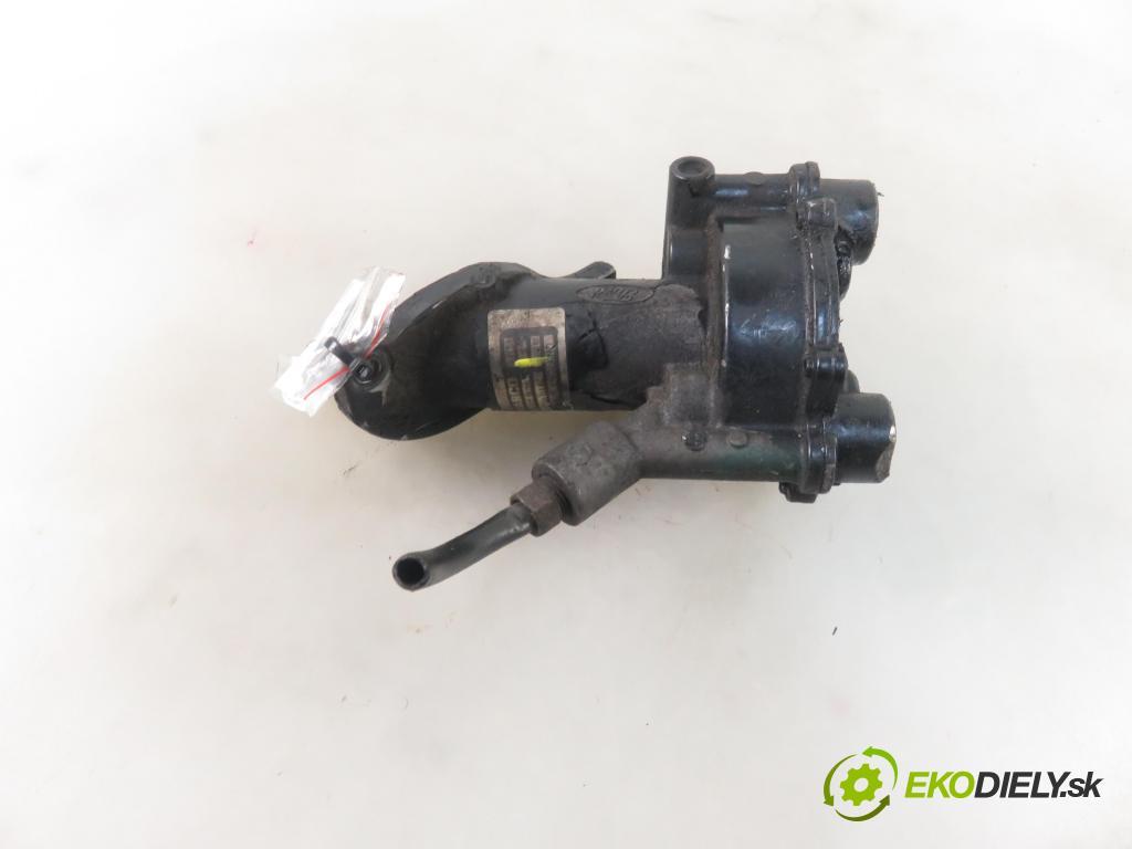 FORD FOCUS II (DA_, HCP) HB 2008 85,00 1.8 TDCi 115 - KKDA 1753,00 Pumpa vákuová 9140050600 ; 93BB2A451AC