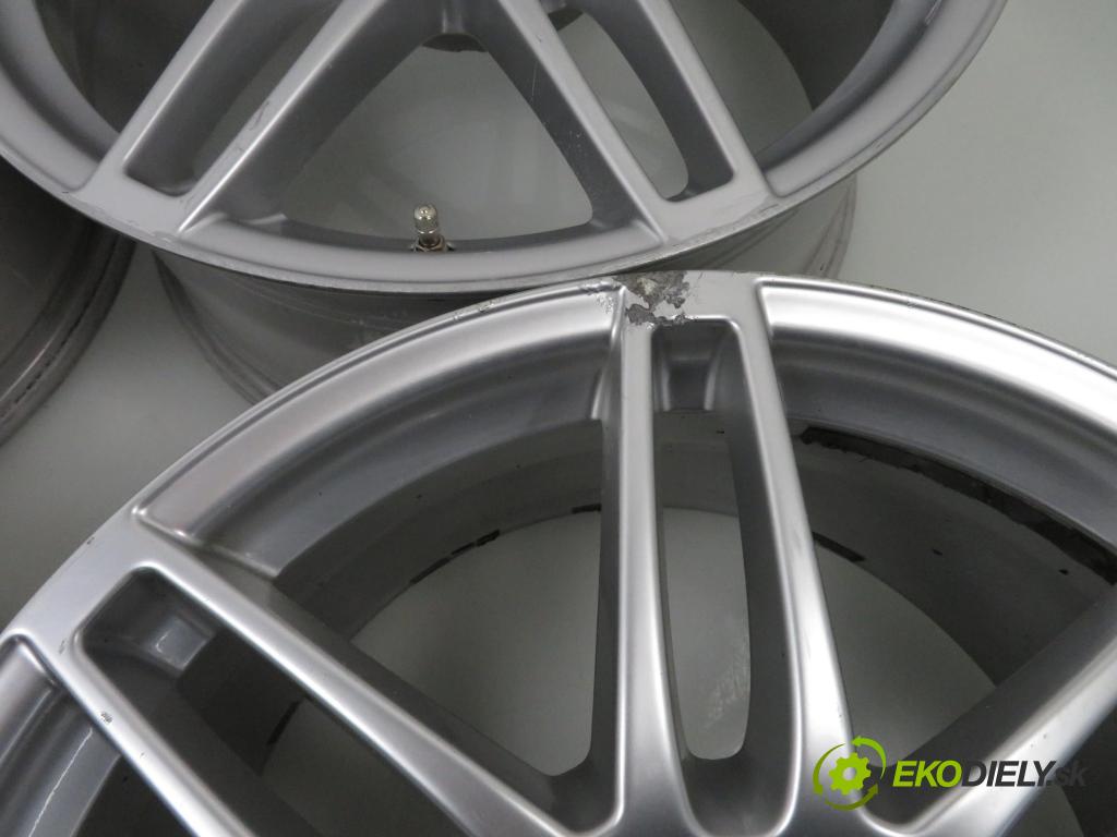 AUDI   0    disky / disk 4G0601025BR