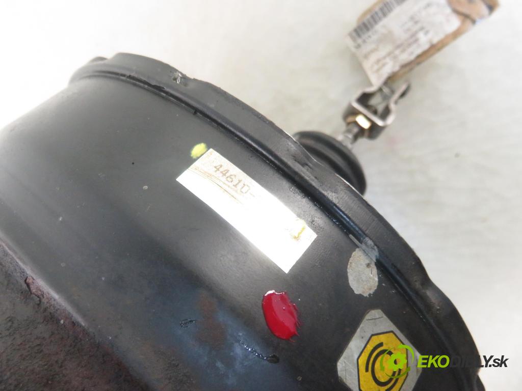 SUZUKI VITARA (ET, TA, TD) TERENOWY 1998 64,00 2.0 TD Intercooler Napęd na wszystkie koła (SV420D 1998,00 Posilovač 446103189 (Servočerpadlá, pumpy riadenia)