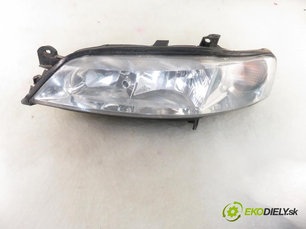 OPEL VECTRA B Kombi (J96) KOMBI 1999 74,00 1.6 16V 100 1598,00 Svetlo LP 90586844