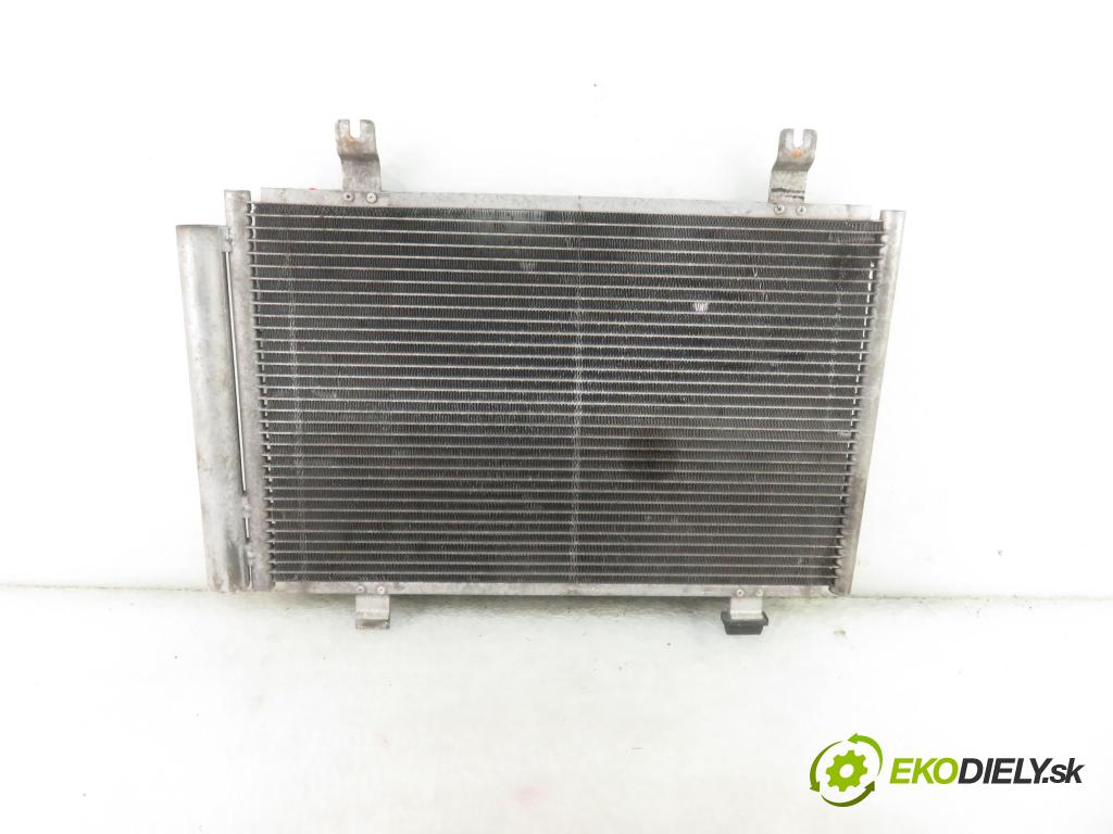 SUZUKI SWIFT III (MZ, EZ) HB 2006 68,00 1.3 92 - M13A 1328,00 chladič klimatizácie  (Chladiče klimatizácie)