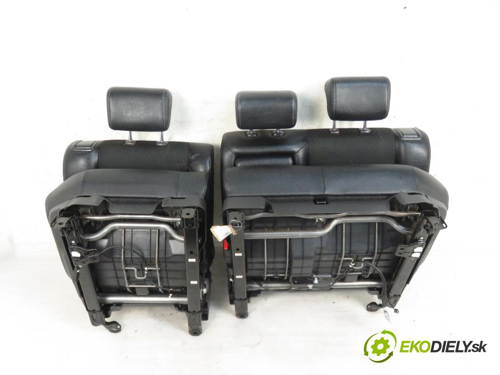 MITSUBISHI OUTLANDER III (GG_W, GF_W, ZJ) SUV 2014 60,00 2.0 Hybrid 4WD (GG2W) - Y61 0,00 Sedadlá, sedačky Sedadlo