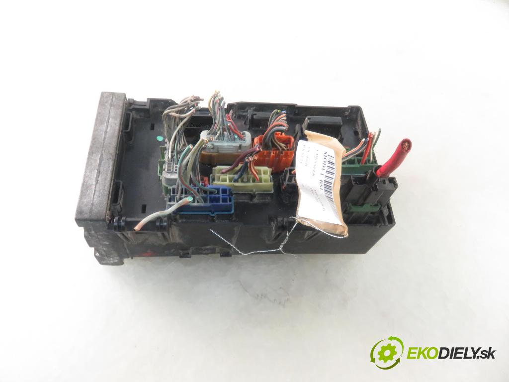 CHRYSLER VOYAGER IV (RG, RS) MINIVAN 2006 160,00 3.8 - EGH 3778,00 MODUL BSI 05144506AE ; 05144579ACA