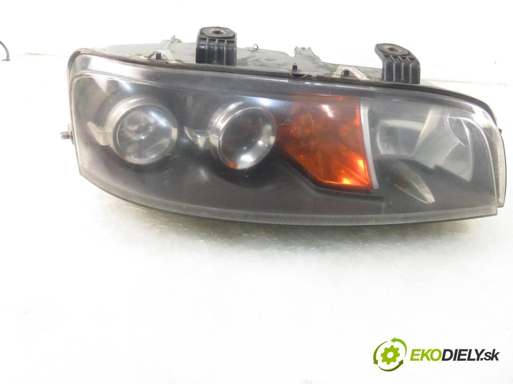 FIAT PUNTO (188_) HB 2000 44,00 1.2 60 - 188 A4.000 1242,00 Svetlo PP 89100448