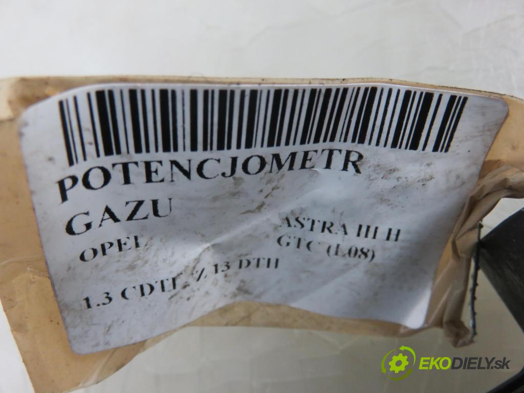 OPEL ASTRA H GTC (L08) HB 2007 0,00 1.3 CDTI - Z 13 DTH 1248,00 Potenciometer plynu 9157998BK ; 6PV00811200 (Pedále)