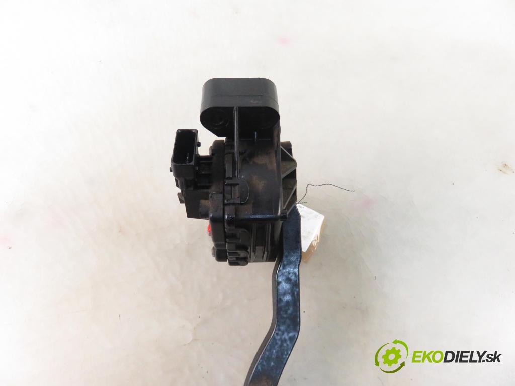 OPEL ASTRA H GTC (L08) HB 2007 0,00 1.3 CDTI - Z 13 DTH 1248,00 Potenciometer plynu 9157998BK ; 6PV00811200 (Pedále)