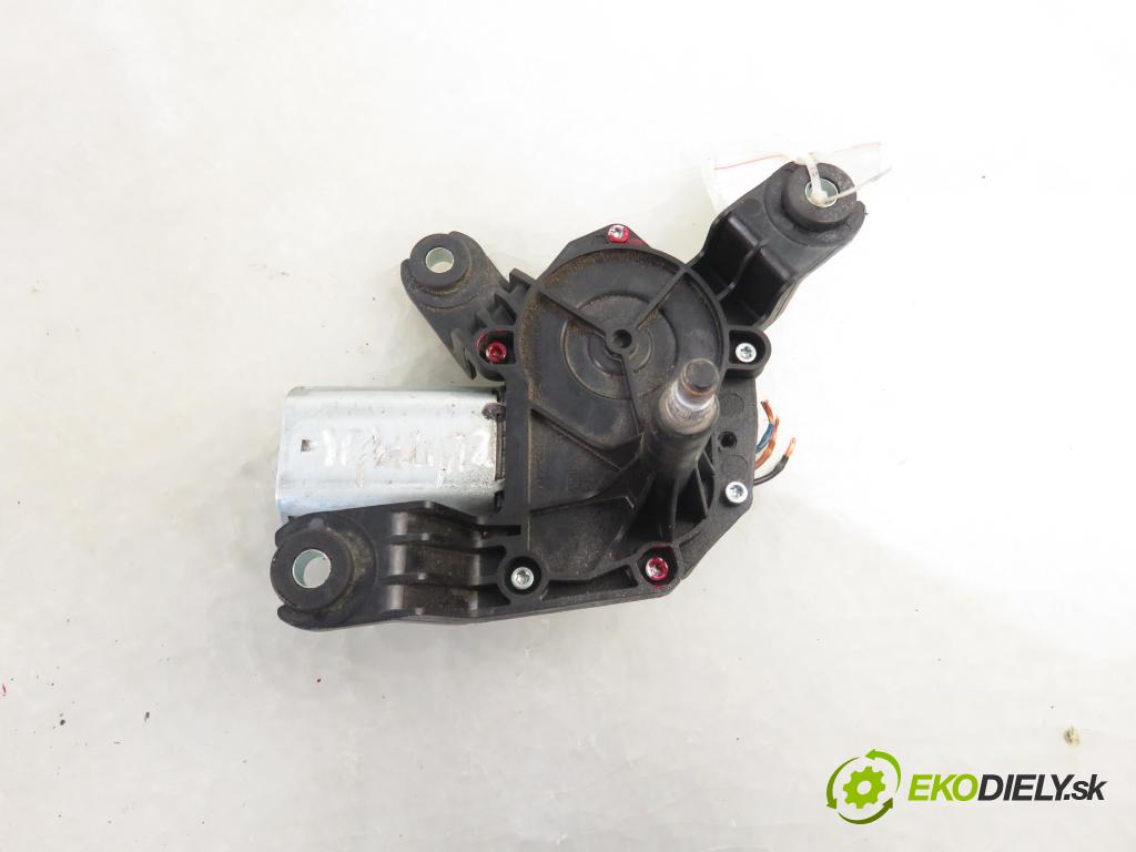 OPEL ZAFIRA B (A05) MINIVAN 2006 77,00 1.6 105 - Z 16 XEP 1598,00 motorek stěrače ZADNÍ: 13145548 ; 53025212