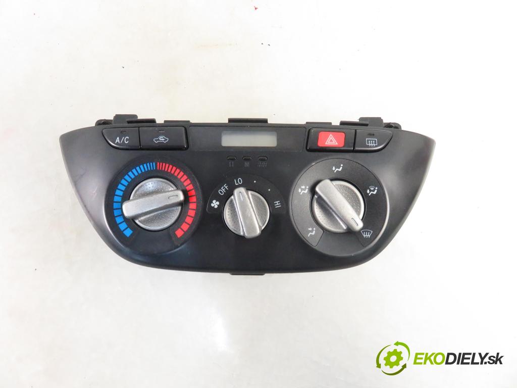 TOYOTA RAV 4 II (_A2_) SUV 2003 85,00 2.0 D-4D 4WD 116 - 1CD-FTV 1995,00 Panel kúrenia KLIMATIZACE: 5590042150