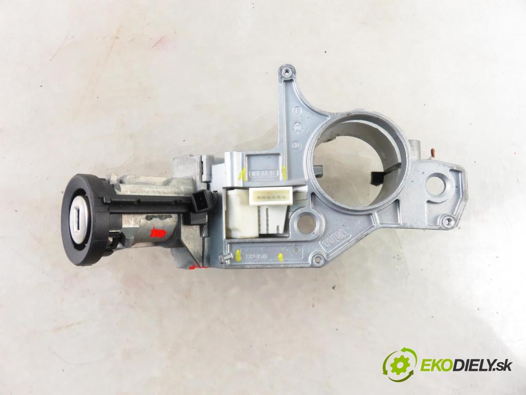 OPEL ASTRA H GTC (L08) HB 2007 0,00 1.3 CDTI - Z 13 DTH 1248,00 spinačka N0501881 ; 2421430 (Spínacie skrinky a kľúče)