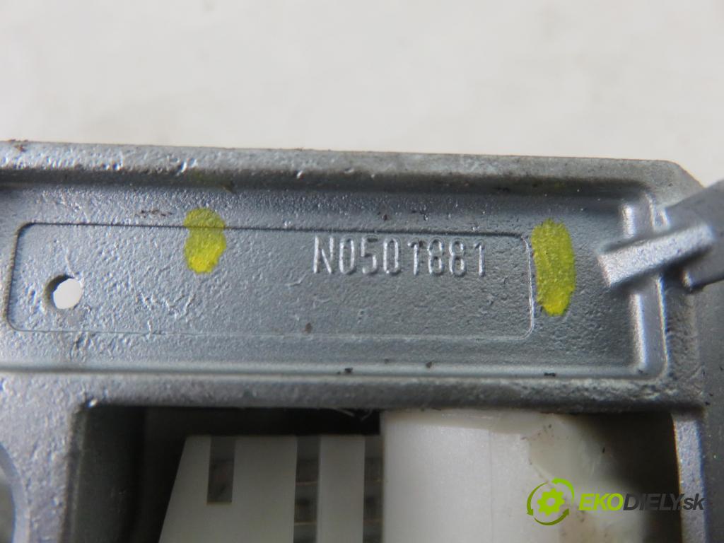 OPEL ASTRA H GTC (L08) HB 2007 0,00 1.3 CDTI - Z 13 DTH 1248,00 spinačka N0501881 ; 2421430 (Spínacie skrinky a kľúče)