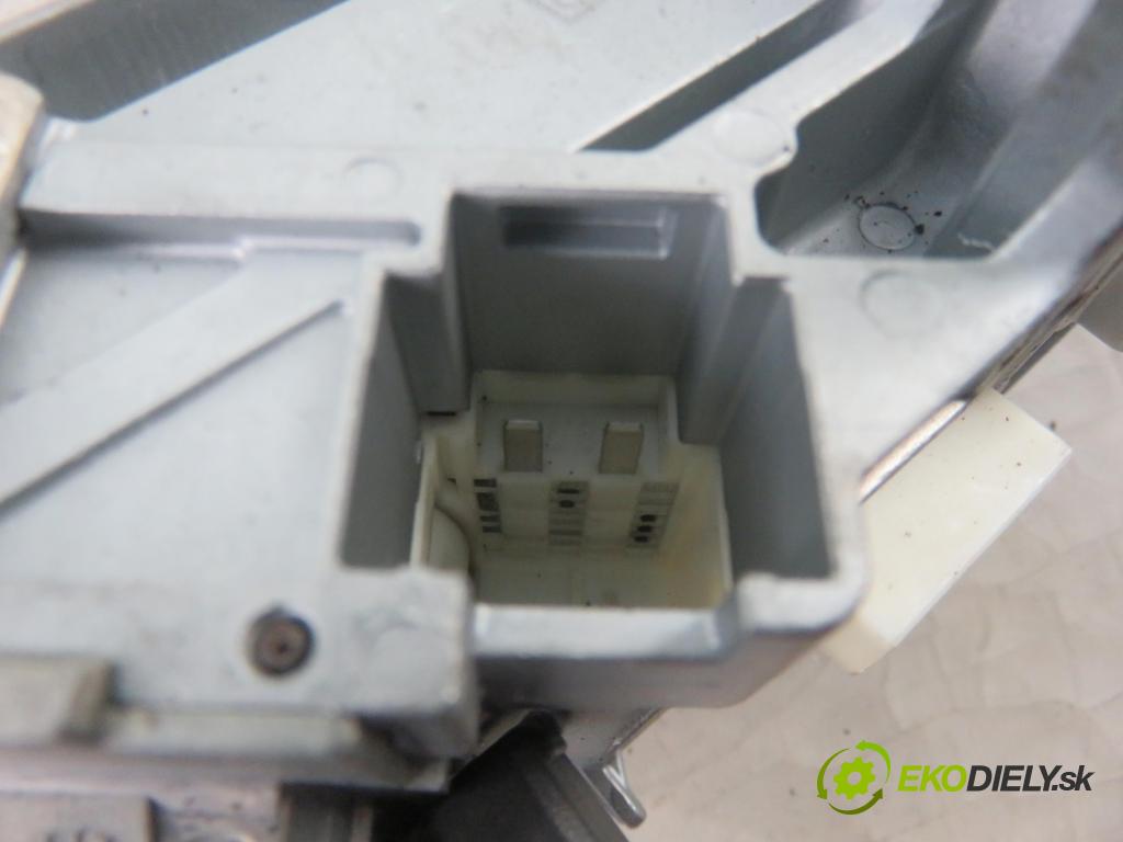 OPEL ASTRA H GTC (L08) HB 2007 0,00 1.3 CDTI - Z 13 DTH 1248,00 spinačka N0501881 ; 2421430 (Spínacie skrinky a kľúče)