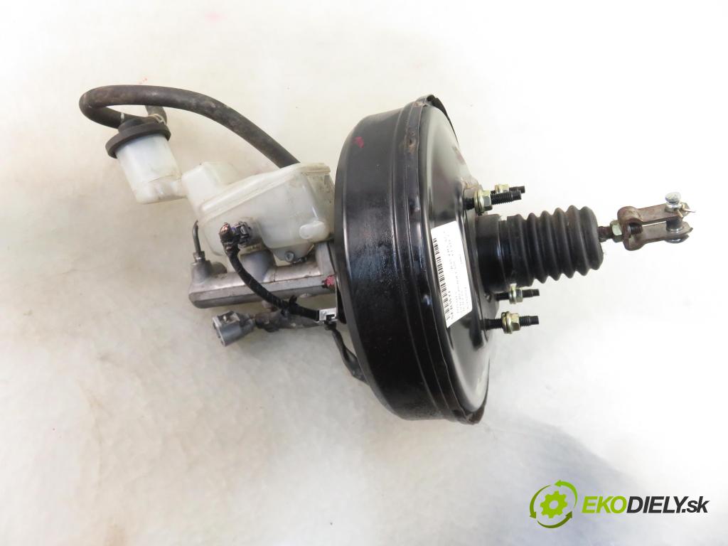 TOYOTA RAV 4 II (_A2_) SUV 2003 85,00 2.0 D-4D 4WD 116 - 1CD-FTV 1995,00 Posilovač 13101011260 (Servočerpadlá, pumpy riadenia)