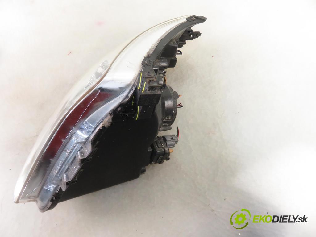 SUZUKI SWIFT III (MZ, EZ) HB 2006 68,00 1.3 92 - M13A 1328,00 Svetlo LP