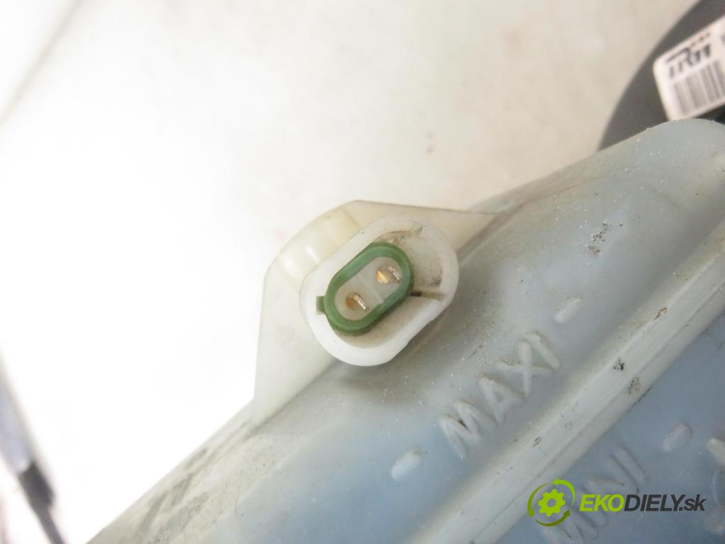 RENAULT TRAFIC II Autobus (JL) BUS 2010 0,00 2.0 dCi 90 (JL0H) - M9R 782 1995,00 Posilovač 8200837097 ; 93861713 (Servočerpadlá, pumpy riadenia)