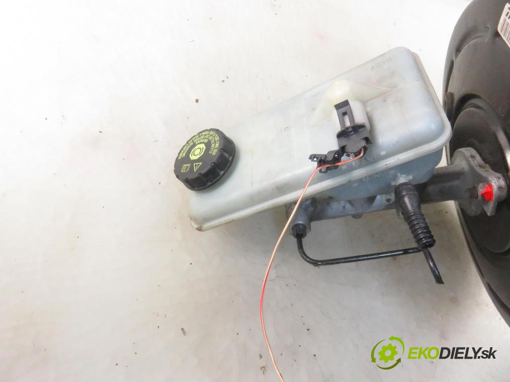 RENAULT TRAFIC II Autobus (JL) BUS 2010 0,00 2.0 dCi 90 (JL0H) - M9R 782 1995,00 Posilovač 8200837097 ; 93861713 (Servočerpadlá, pumpy riadenia)