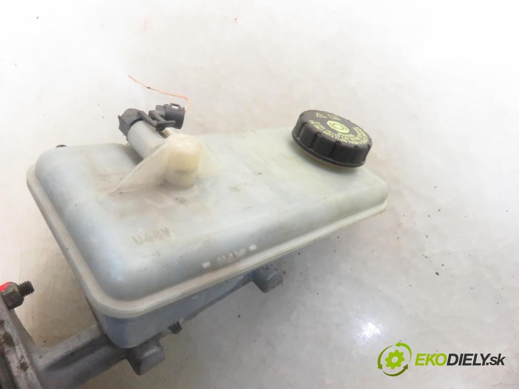 RENAULT TRAFIC II Autobus (JL) BUS 2010 0,00 2.0 dCi 90 (JL0H) - M9R 782 1995,00 Posilovač 8200837097 ; 93861713 (Servočerpadlá, pumpy riadenia)