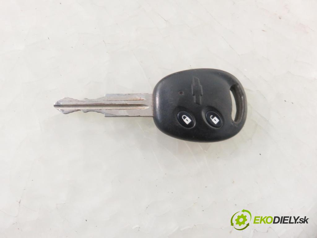CHEVROLET AVEO / KALOS liftback (T200) HB 2005 69,00 1.4 16V 94 E-TEC II - F14D3 1399,00 spinačka 96540559 (Spínacie skrinky a kľúče)