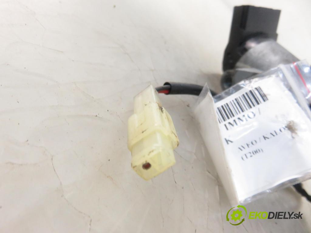 CHEVROLET AVEO / KALOS liftback (T200) HB 2005 69,00 1.4 16V 94 E-TEC II - F14D3 1399,00 spinačka 96540559 (Spínacie skrinky a kľúče)