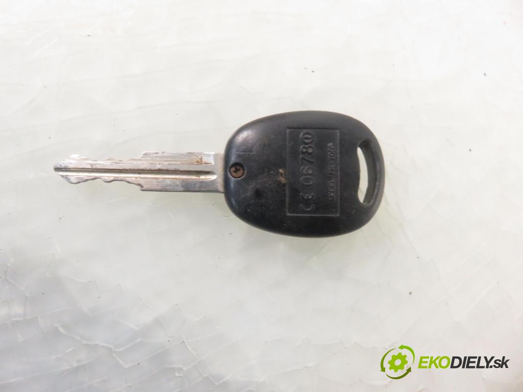 CHEVROLET AVEO / KALOS liftback (T200) HB 2005 69,00 1.4 16V 94 E-TEC II - F14D3 1399,00 spinačka 96540559 (Spínacie skrinky a kľúče)