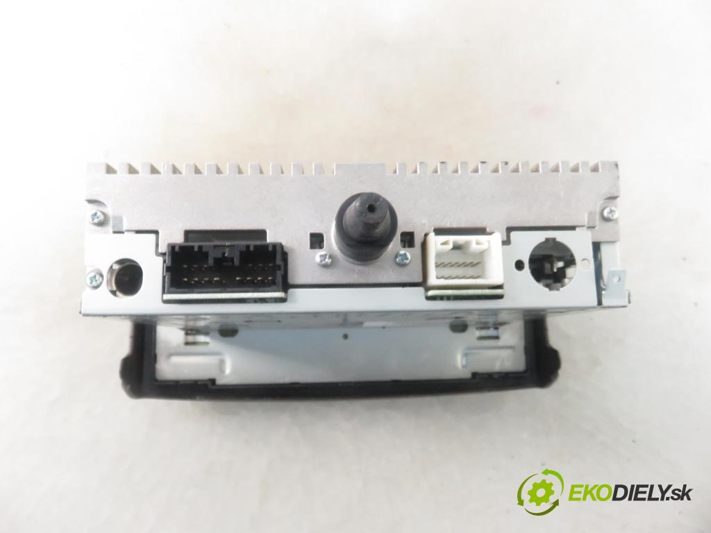 MITSUBISHI COLT VI (Z3_A, Z2_A) HB 2009 70,00 1.3 MIVEC 95 - 4A90 1332,00 RADIO CD MZ314167