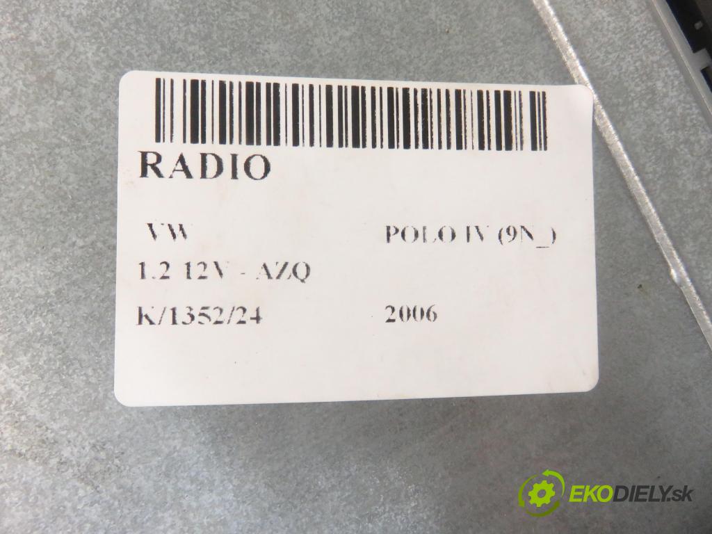 VW POLO (9N_) HB 2006 47,00 1.2 12V 64 - AZQ 1198,00 RADIO Modul 6X0035152B