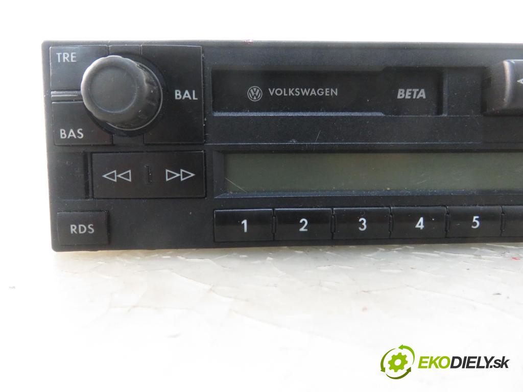 VW POLO (9N_) HB 2006 47,00 1.2 12V 64 - AZQ 1198,00 RADIO Modul 6X0035152B