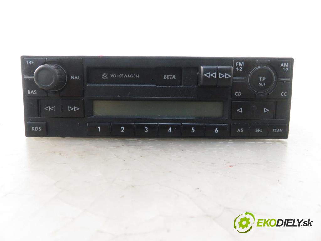 VW POLO (9N_) HB 2006 47,00 1.2 12V 64 - AZQ 1198,00 RADIO Modul 6X0035152B