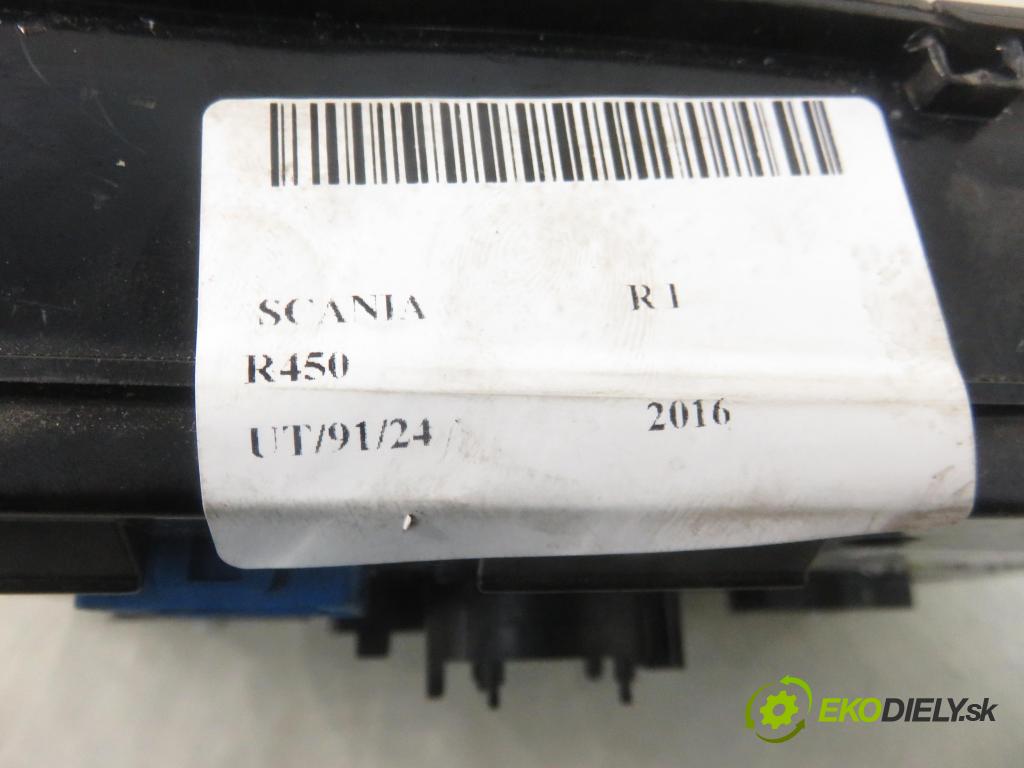 SCANIA R I CIĄGNIK SIODŁOWY 2016 331,00 R450 R6 - DC 13.147 euro6 12742,00 Panel kúrenia KLIMATRONIK 2056369