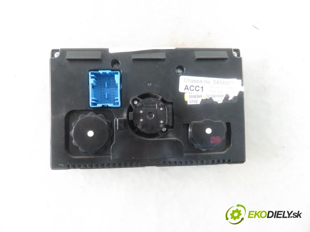 SCANIA R I CIĄGNIK SIODŁOWY 2016 331,00 R450 R6 - DC 13.147 euro6 12742,00 Panel kúrenia KLIMATRONIK 2056369